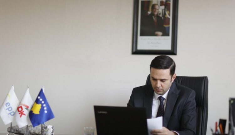 Abdixhiku receives a promise from the EU for additional vaccines