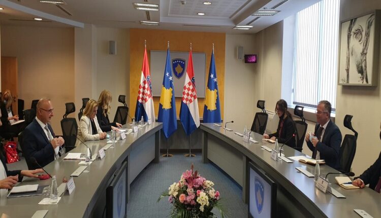 Bislimi meets with Radman, discuss Kosovo-Croatia relations