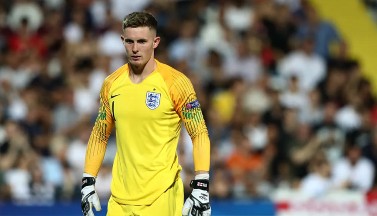 Problems for England, Henderson hurts