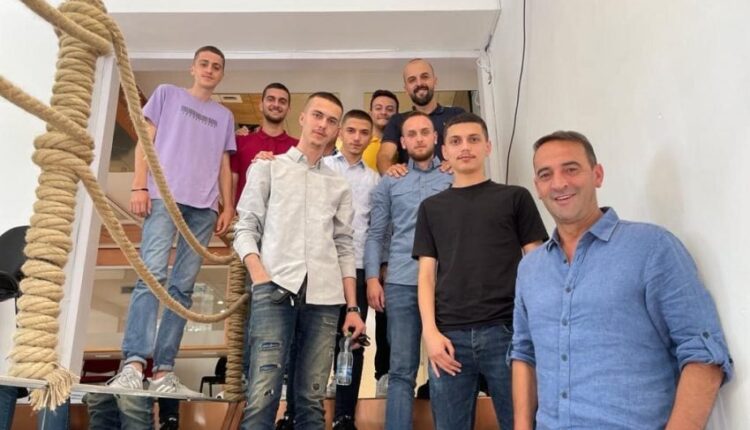 Daut Haradinaj hosts a group of young people: I have