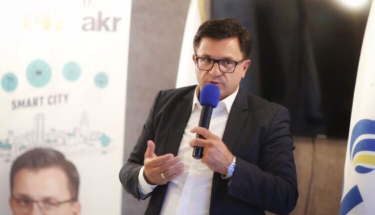 AKR candidate for Pristina vows to resolve property issues in